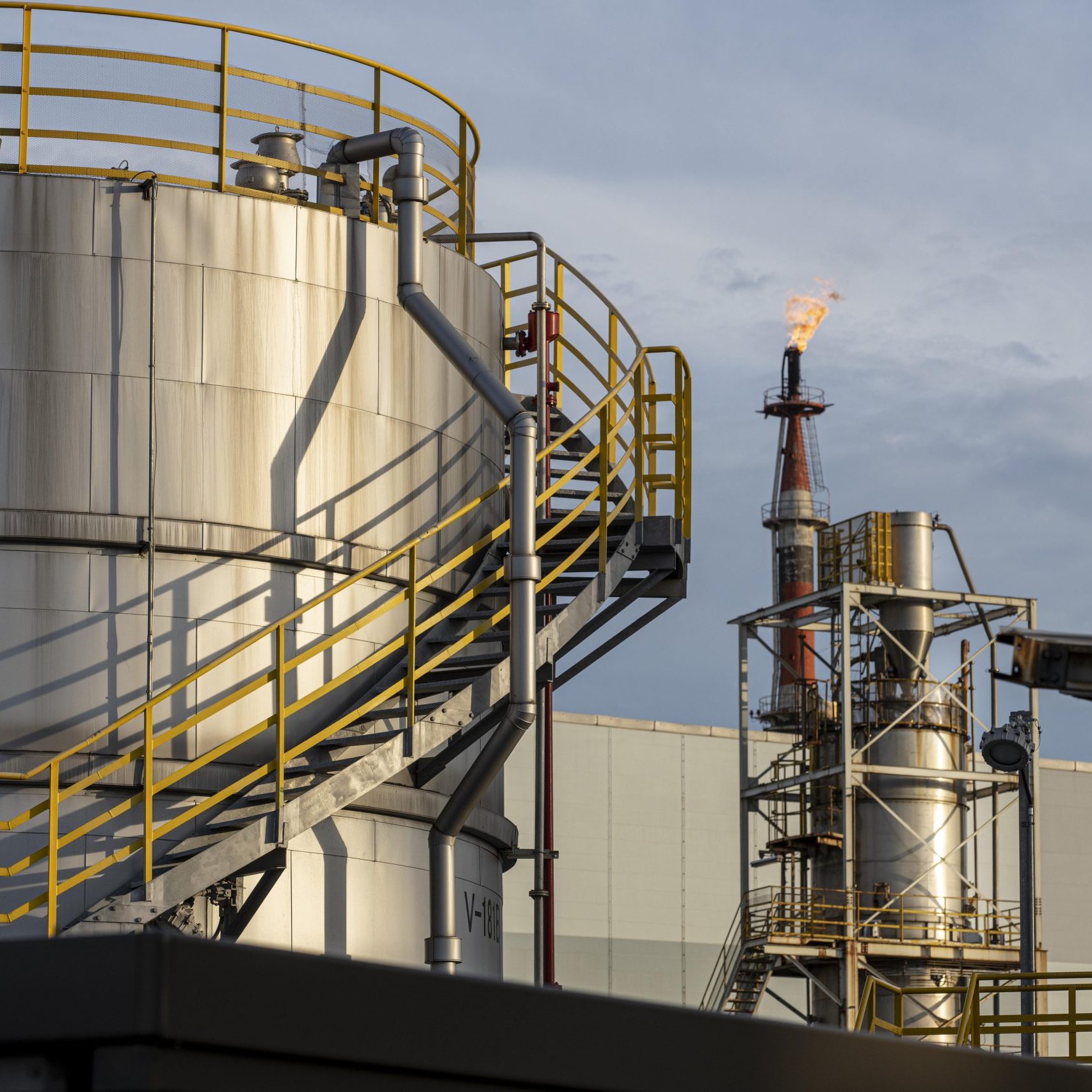 Desalting Aid Desalting Aid